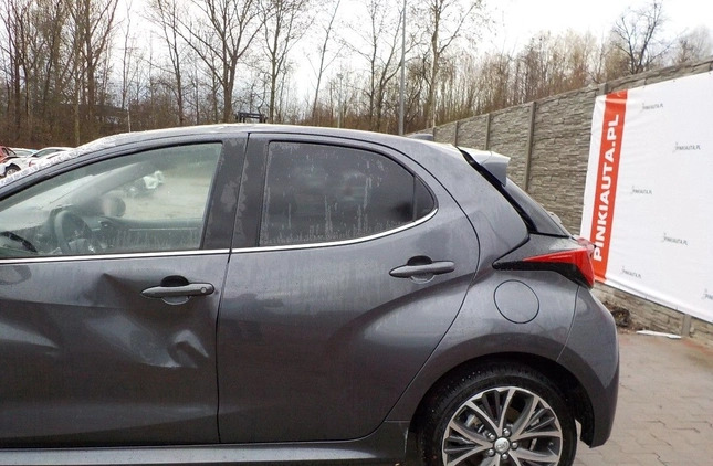Toyota Yaris cena 42900 przebieg: 6720, rok produkcji 2023 z Tykocin małe 466